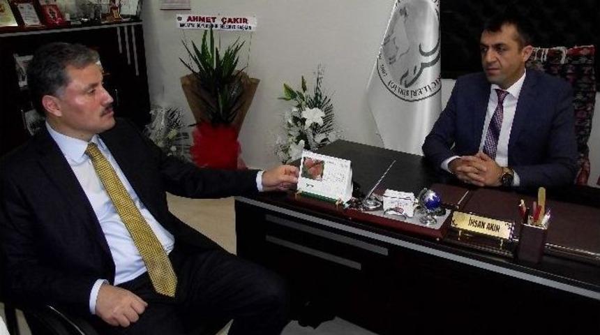 &Ccedil;akır&rsquo;dan Başkan İhsan Akın&rsquo;a Ziyaret