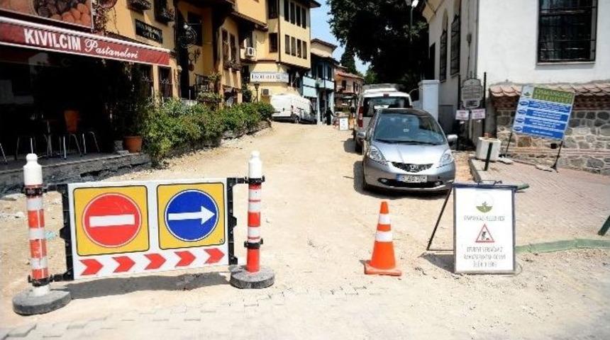 Osmangazi Belediyesi, İl&ccedil;enin Sokaklarını Yeniliyor