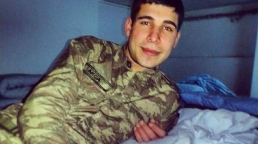 Turgutlulu Asker Canına Kıydı