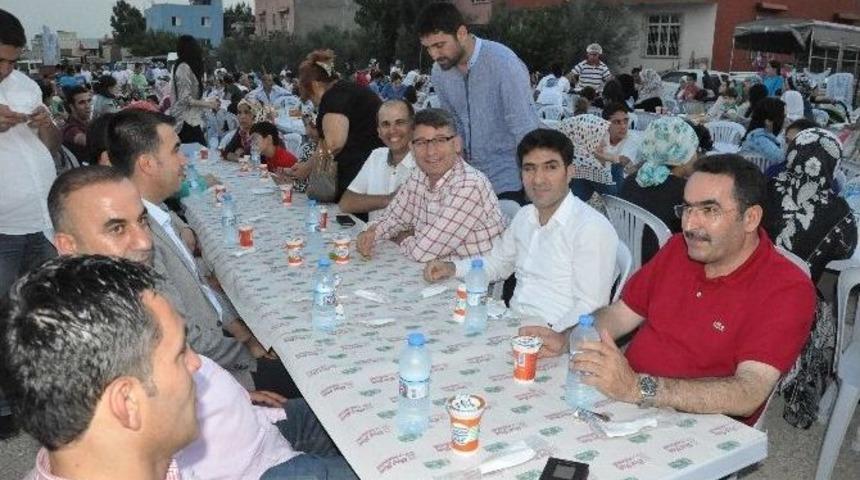 Ak Parti Seyhan İl&ccedil;e Teşkilatından İftar