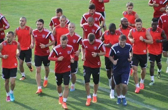 Kardemir Karabükspor’da Sıkı İdman