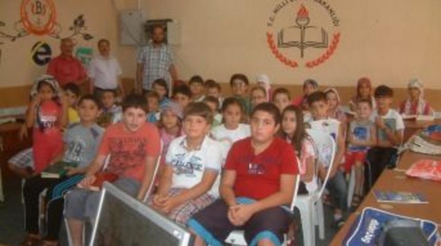 Burhaniyeli &Ccedil;ocuklar Arap&ccedil;a &Ouml;ğreniyor