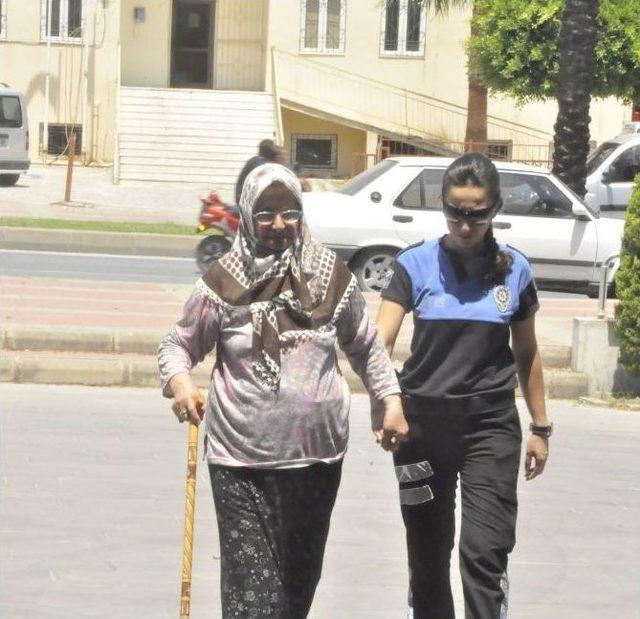 &Ouml;l&uuml; Bulunan Evlatlık Kızın Ailesi Adliyede 3