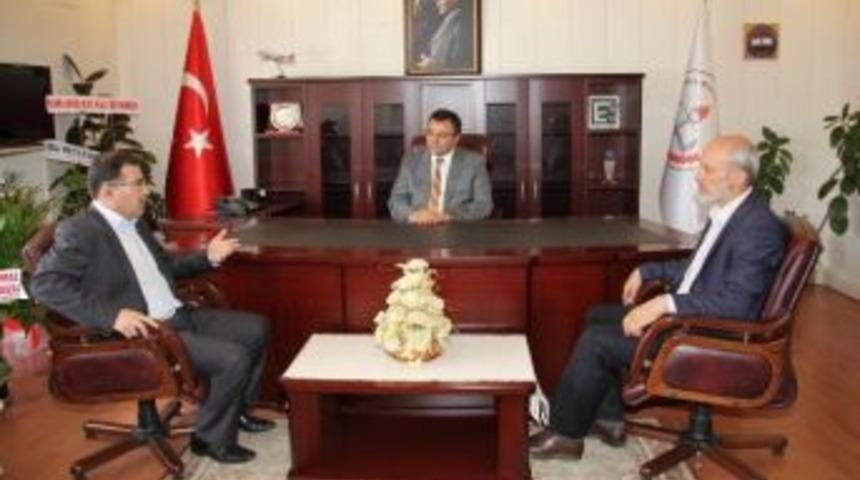 Ak Parti İl Başkanı Şahin, &Ccedil;ınar&rsquo;a Hayırlı Olsun Ziyaretinde Bulundu