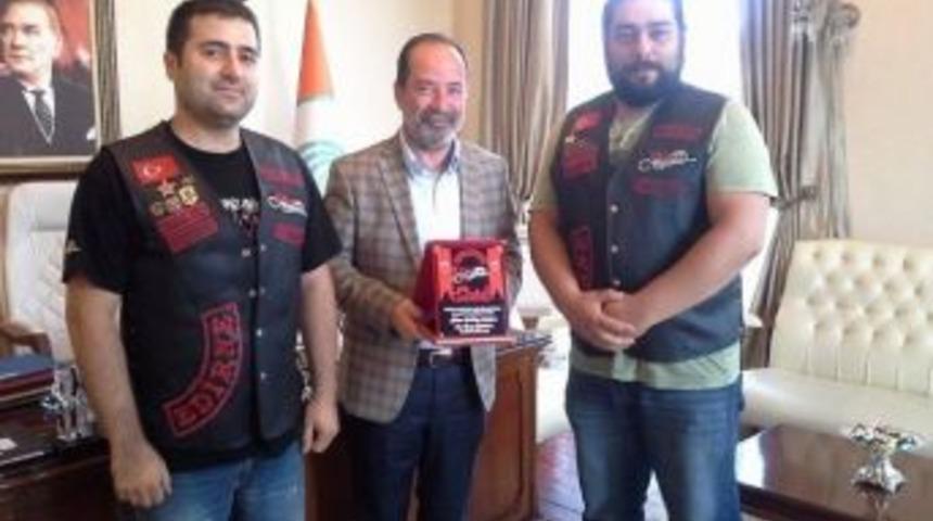 T&uuml;rk Chopper'lardan Başkan G&uuml;rkan&rsquo;a Ziyaret