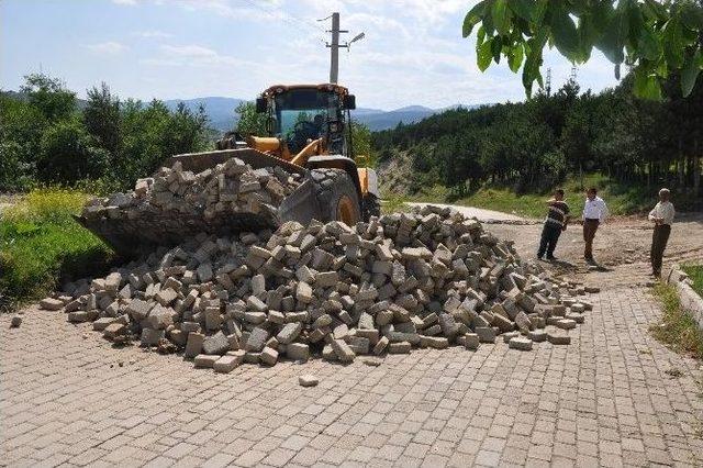 Başkan Babaş, Belediye Çalışmalarını İnceledi 2