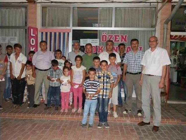 Hisarcık Belediyesi nden &Ouml;ks&uuml;z Ve Yetimlere İftar Yemeği 1