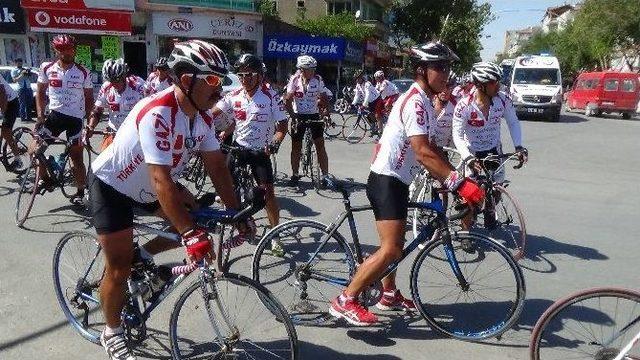 Kıbrıs Barış Harekatı'nın 40. Yılında, Bisikletle Kıbrıs'a Gidiyorlar