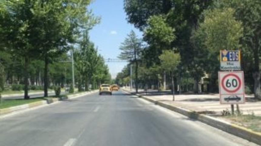 24 Saatte 216 Kişi Hız İhlali Yaptı