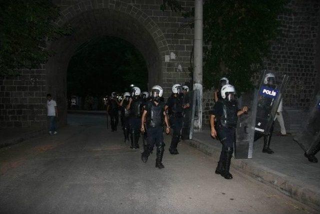 Diyarbakır’da Belediyenin İftar Çadırına Saldırı