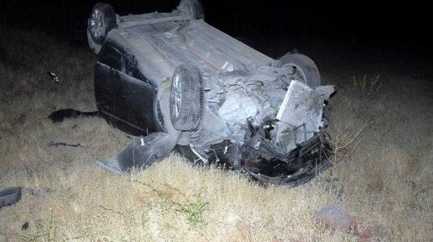 Otomobil Şarampole U&ccedil;tu: 4 Yaralı