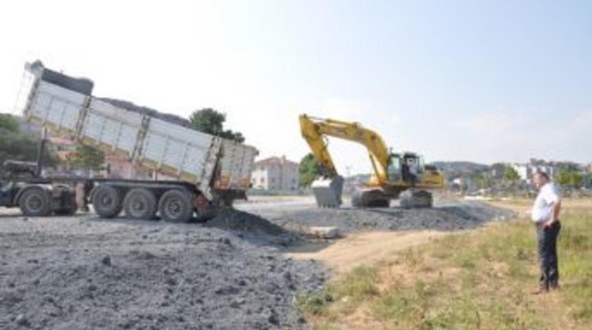 Dolgu alanında&ccedil;alışmalar devam ediyor