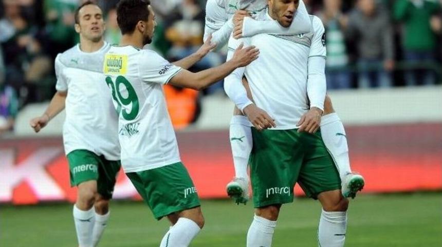 Bursaspor Avrupa Kupaları&rsquo;nda 31. Ma&ccedil;ına &Ccedil;ıkıyor