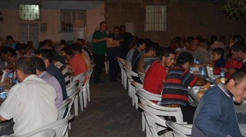 Başkan Kara, Mahalle Sahurlarına Karataş'la Devam Etti