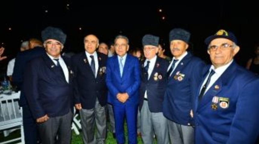 İzmir'de En Anlamlı Buluşma