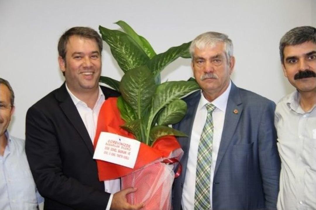 Başkan Piriştina'ya Sendikadan 100.g&uuml;n Ziyareti