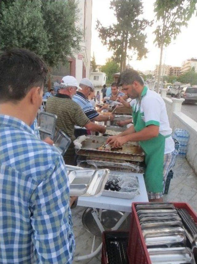 Didim Ticaret Odasından İftar Yemeği 1