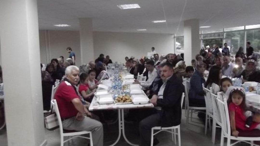 K&uuml;re Belediyesi Vatandaşlara İftar Verdi