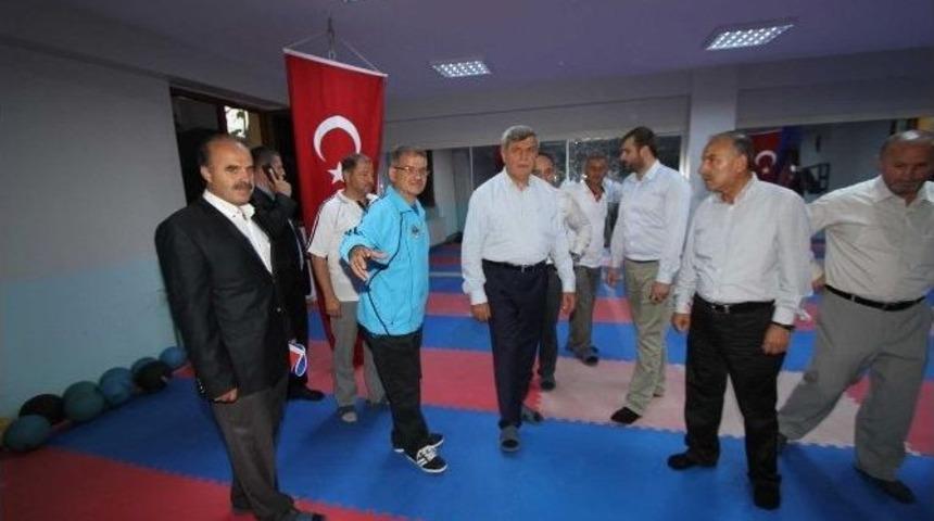 Şirinsulhiye Spor Tesisi Hizmete Girdi