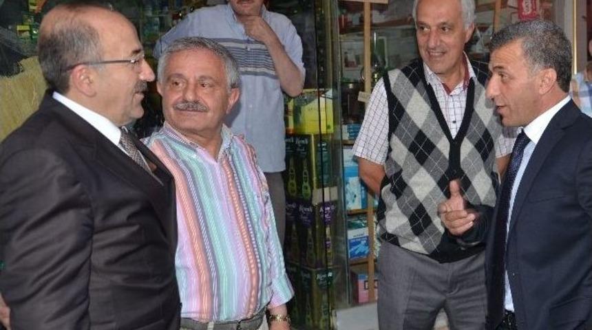 Trabzon B&uuml;y&uuml;kşehir Belediyesi'nin İftar Programları S&uuml;r&uuml;yor