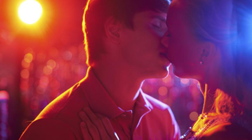 İlk &ouml;p&uuml;şme i&ccedil;in doğru zamanı bekleyin!