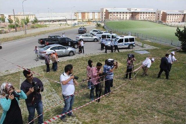 Gen&ccedil;lik Ve Spor Bakanlığı M&uuml;fettişlerinden, G&ouml;&ccedil;en Atlama Kulelerine İnceleme 1