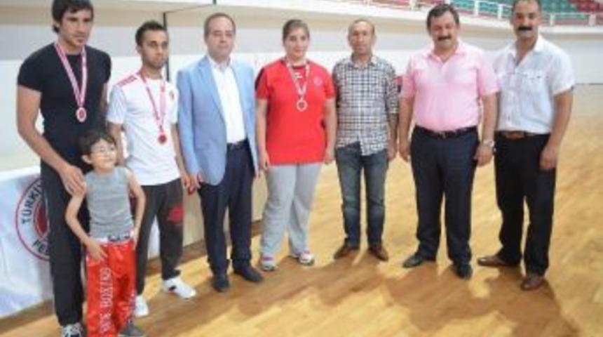1968 Diyarbakırspor Kıck Boks&rsquo;ta Şampiyon