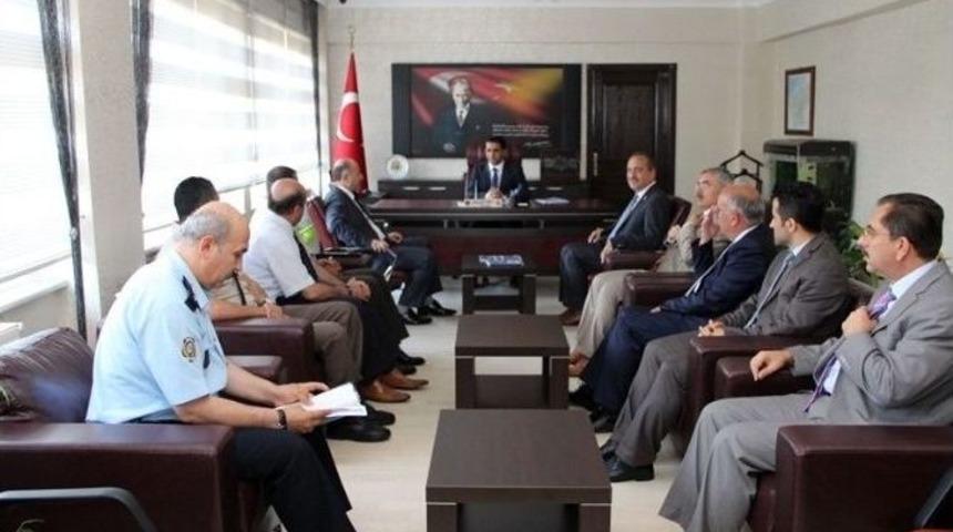 Vali Azizoğlu Ulus'u Ziyaret Etti