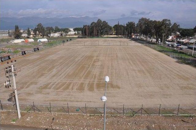 Sümer Futbol Sahası Yeni Sezona Hazırlanıyor