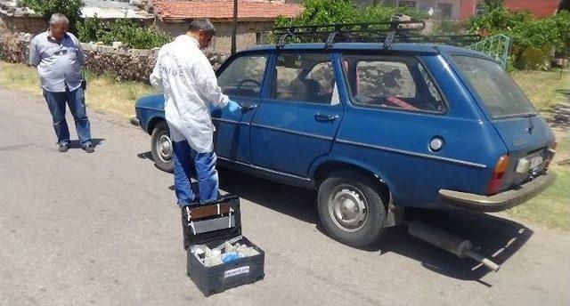 Çalıntı Oto Terk Edilmiş Olarak Bulundu