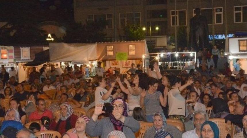 Aksaray&rsquo;da Adıyaman Sıra Gecesi Coşkusu