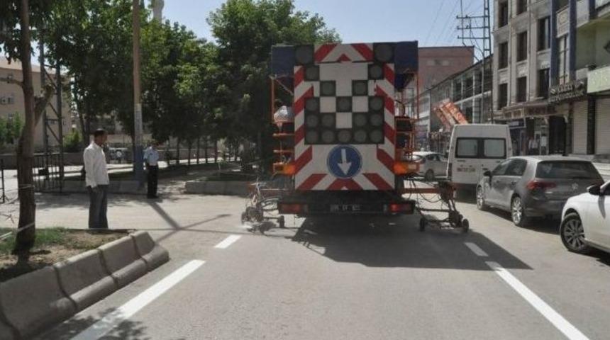 Y&uuml;ksekova&rsquo;da Trafik Sorununa Parkmetreli &Ccedil;&ouml;z&uuml;m