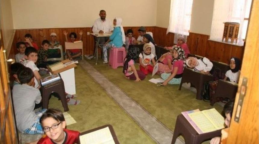 Yozgat&rsquo;ta Yaz Kuran Kursları&rsquo;na İlgi Her Ge&ccedil;en G&uuml;n Artıyor