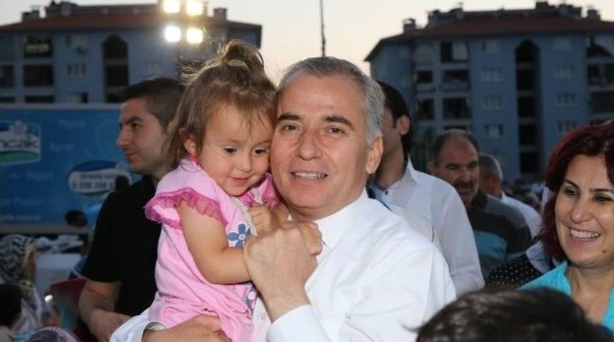 Başkan Zolan, Umut Evlerde İftar Yaptı