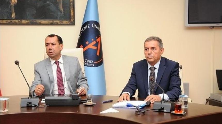 Usk Toplantısının &Uuml;&ccedil;&uuml;nc&uuml;s&uuml; Ger&ccedil;ekleştirdi