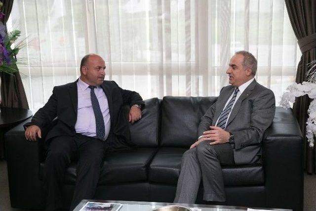 Kktc den Satso ya Ziyaret 1