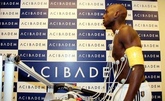 Demba Ba Sağlık Kontrolünden Geçti 1