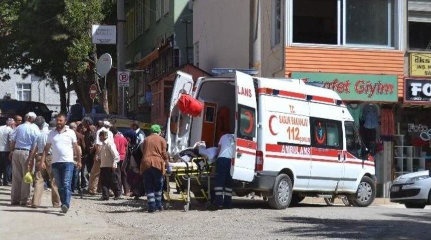 Seyir Halindeki Motosikletten D&uuml;şt&uuml;