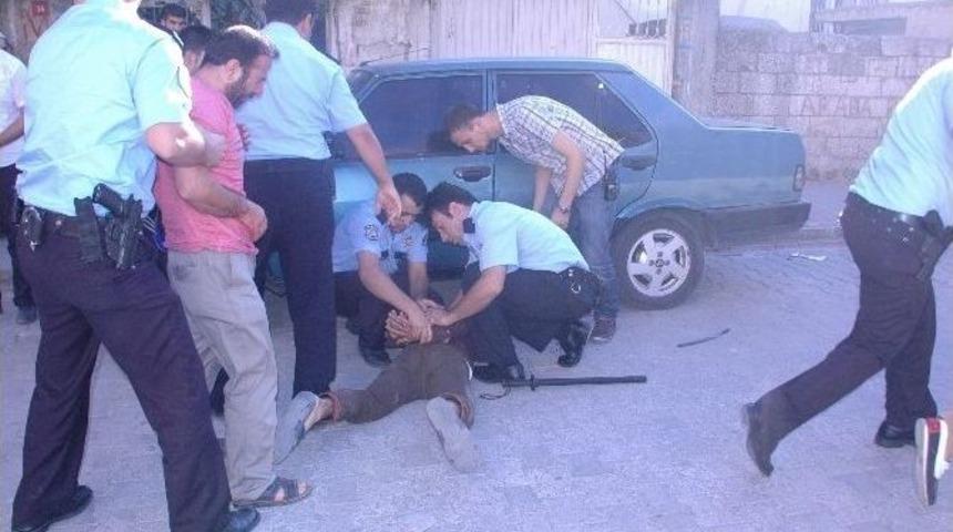 Komşular Arasında G&uuml;r&uuml;lt&uuml; Kavgası: 10 G&ouml;zaltı