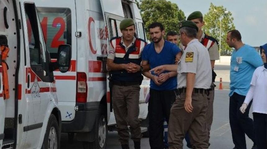 Cezaevinde &Ccedil;ıkan İsyanda 3 Mahkum Dumandan Zehirlendi