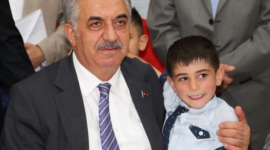 G&uuml;mr&uuml;k Ve Ticaret Bakanı Yazıcı: