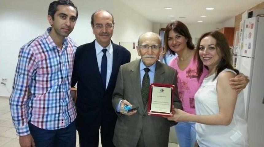 &ldquo;anadolu &Uuml;niversitesi İ&ccedil;in T&uuml;rk&uuml;n&uuml; S&ouml;yle&rdquo;