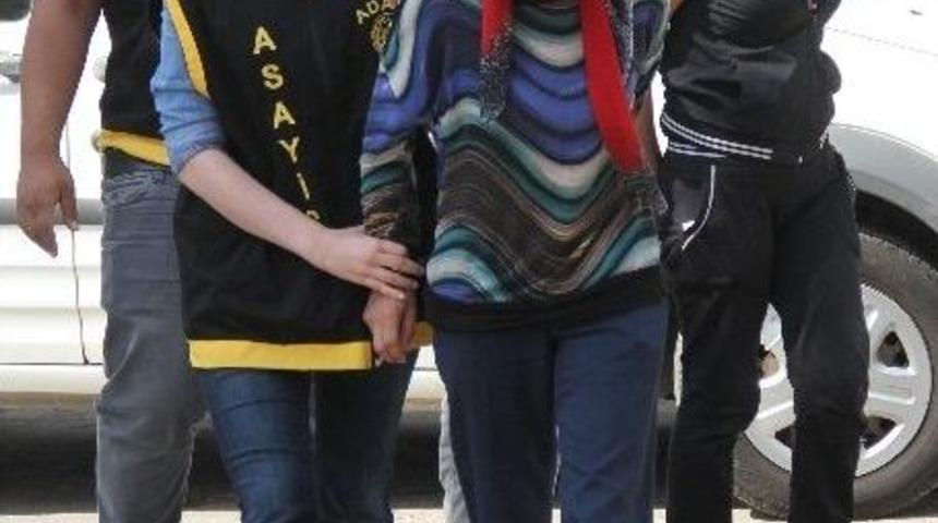 Suriyeli Kadının Altın Ve Parasını &Ccedil;alan İki Kadın Yakalandı