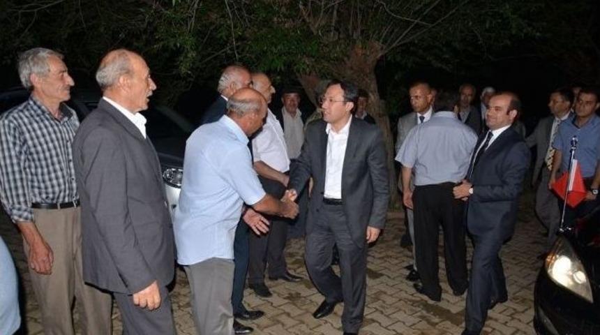 Vali Akdemir Bayırbağ&rsquo;da Piknik Yapan Vatandaşlarla İftar Etti