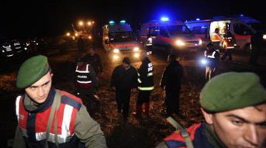 T&uuml;rkiye şehitlerine ağlıyor!