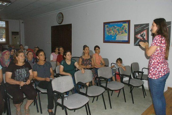 Ceyhan'da Iş Kurmak Isteyen Kadınlar Bilgilendirildi