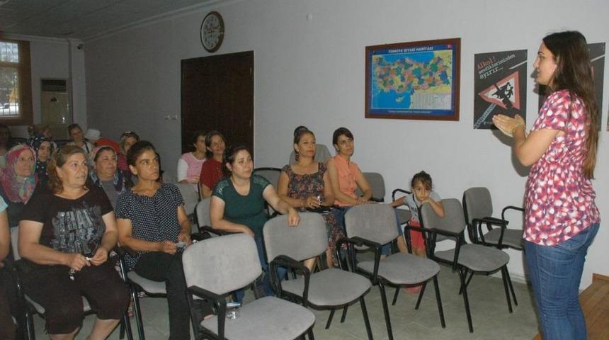 Ceyhan'da Iş Kurmak Isteyen Kadınlar Bilgilendirildi