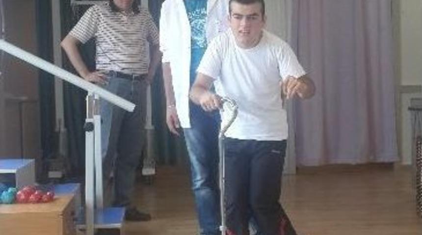 19 Yaşındaki Eren&rsquo;in Y&uuml;r&uuml;me Sevinci