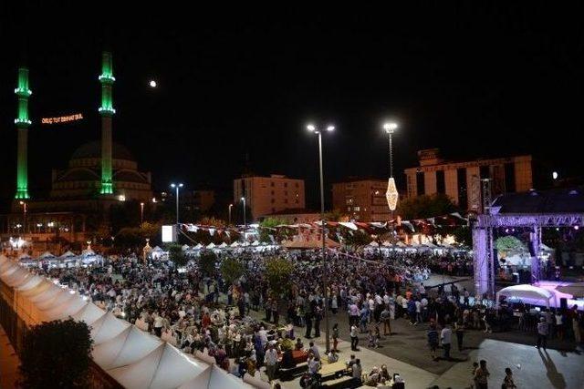 İbrahim Sadri, Bağcılarlı Hayranlarıyla Buluştu 2