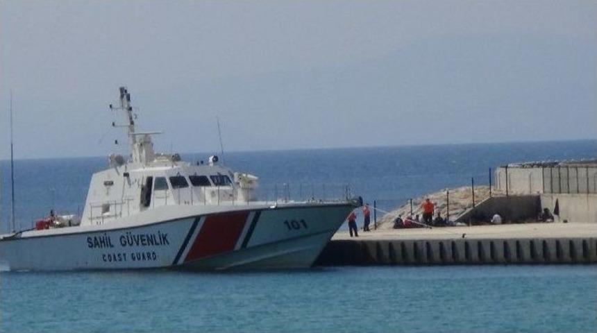 Didim A&ccedil;ıklarında 23 Suriyeli Ka&ccedil;ak Yakalandı